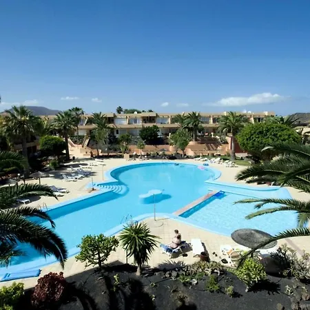 Apartment Mango Dunes With Pool By Holidays